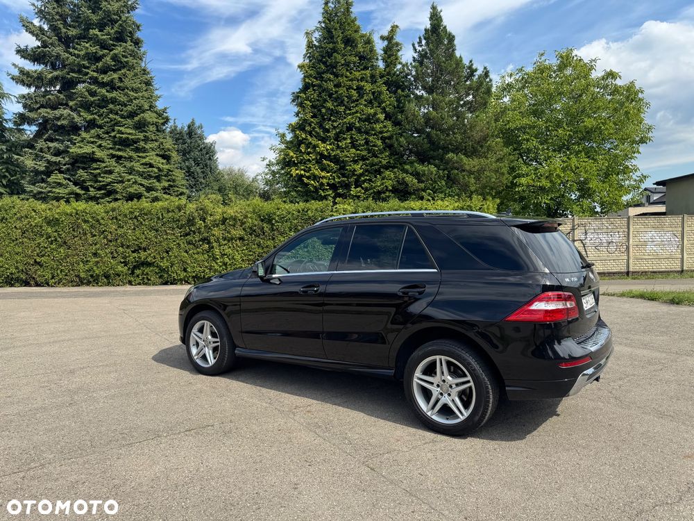 Mercedes-Benz ML 350 BlueTEC 4MATIC 7G-TRONIC - 7