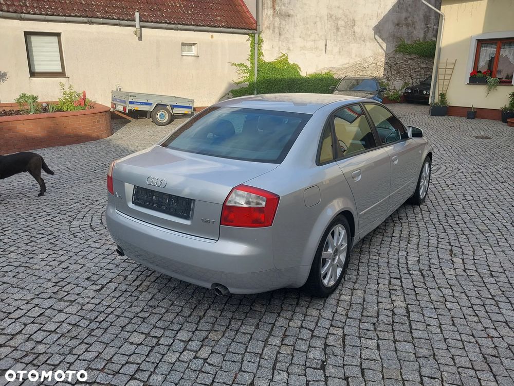 Audi A4 Limousine 1.8 T - 30
