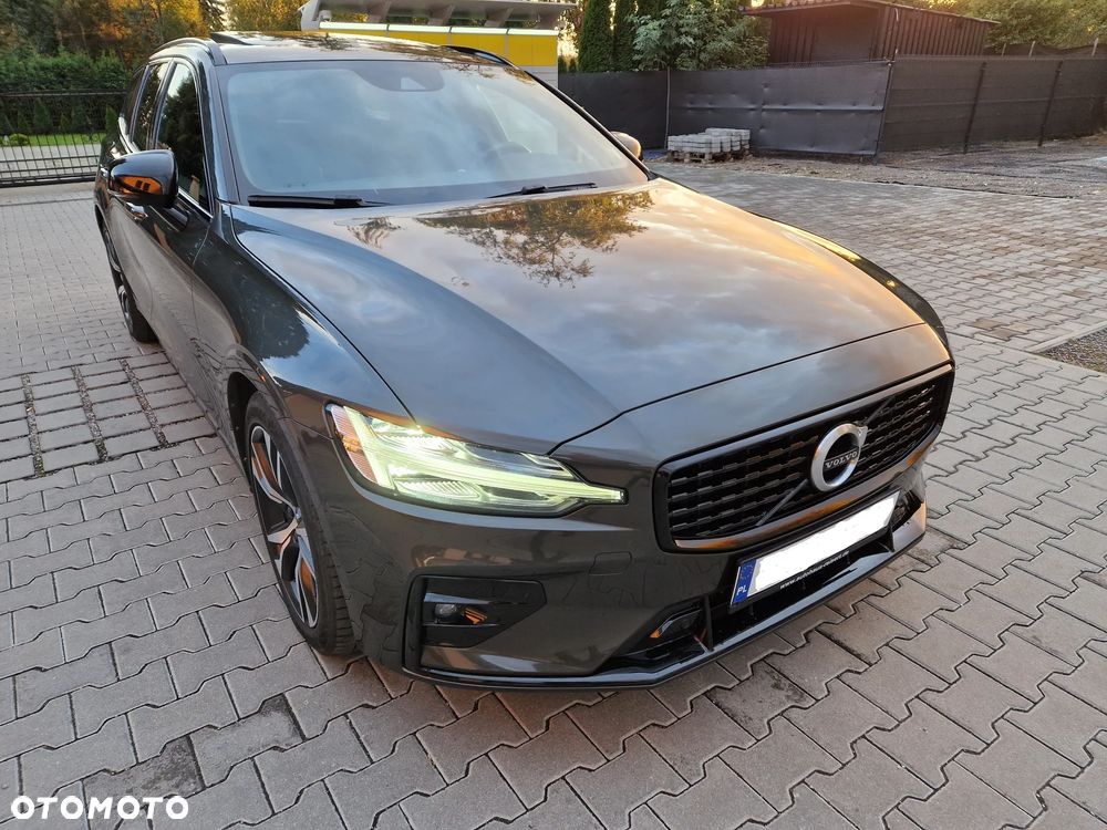 Volvo V60 D4 AWD R-Design - 9