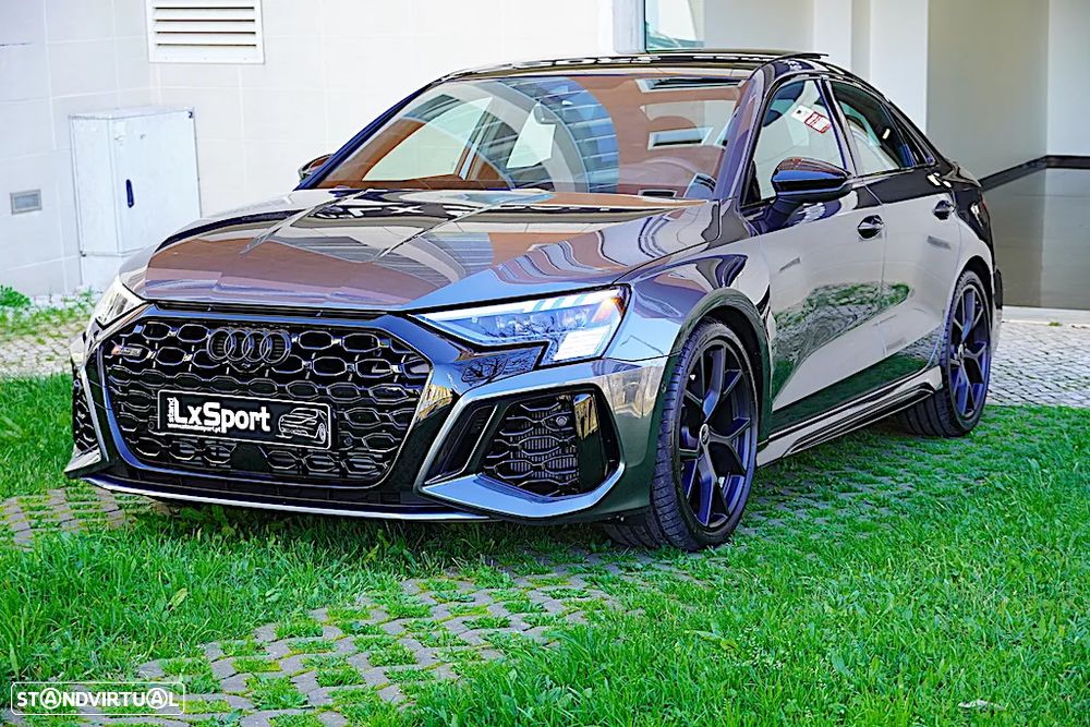 Audi RS3 Limousine 2.5 TFSI quattro S tronic - 4