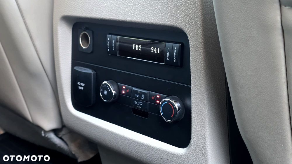 Lincoln Navigator - 23