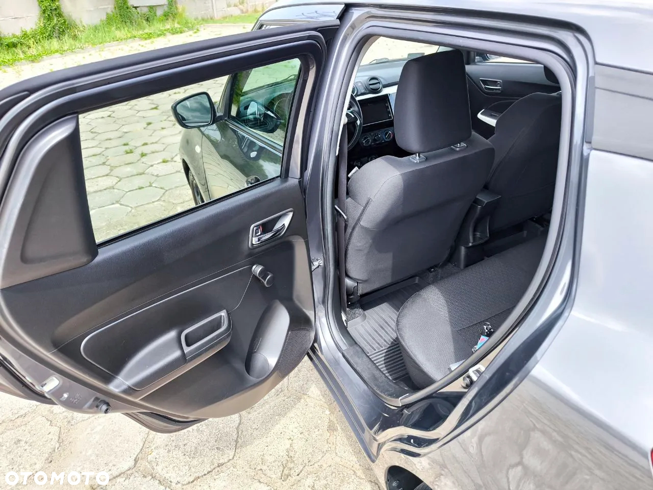 Suzuki Swift 1.2 Premium - 19