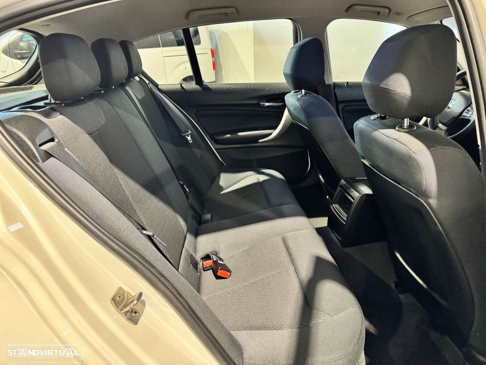 BMW 116 d EDynamics Line Sport - 50