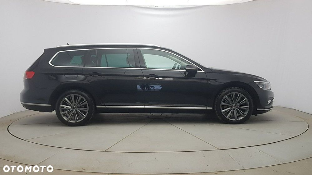 Volkswagen Passat - 8