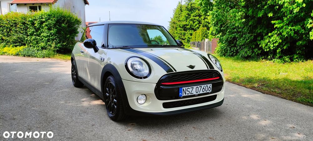 MINI ONE Cabrio - 3