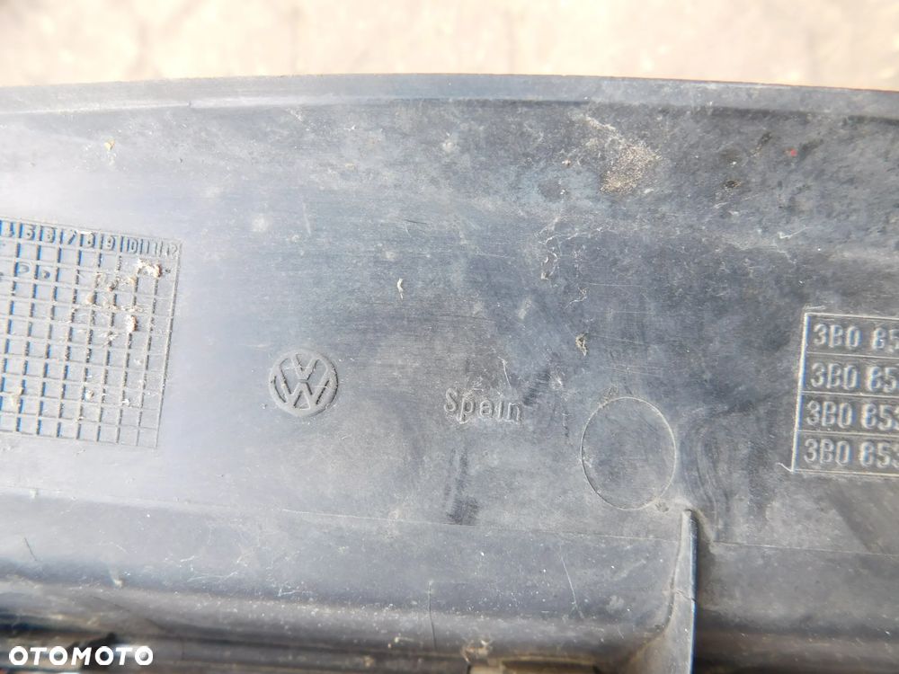 atrapa gril VW PASSAT B5 LIFT FL - 6