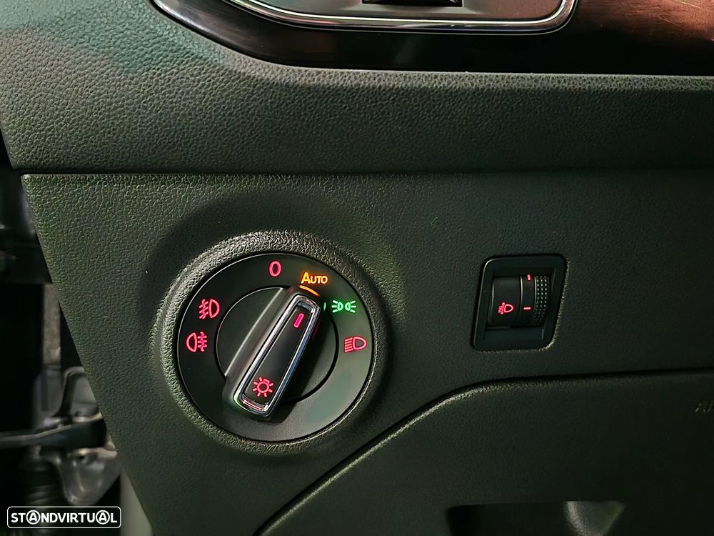 SEAT Leon ST 1.6 TDI Style S/S - 23