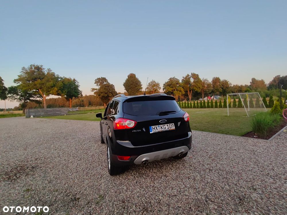 Ford Kuga - 25