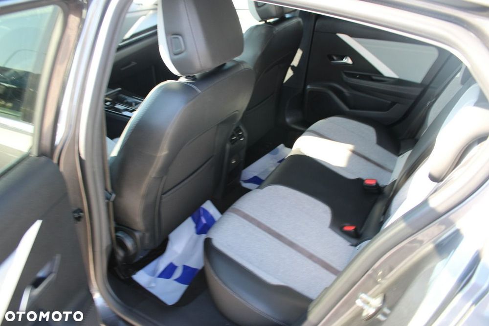 Opel Astra - 13