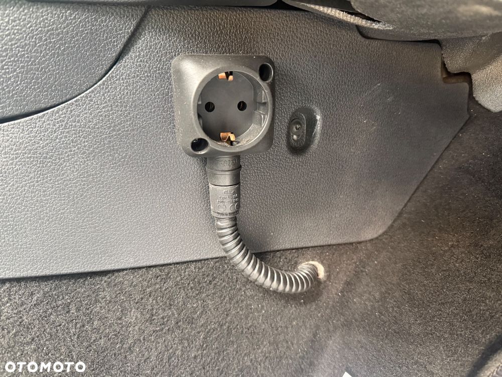 Volkswagen Golf - 13