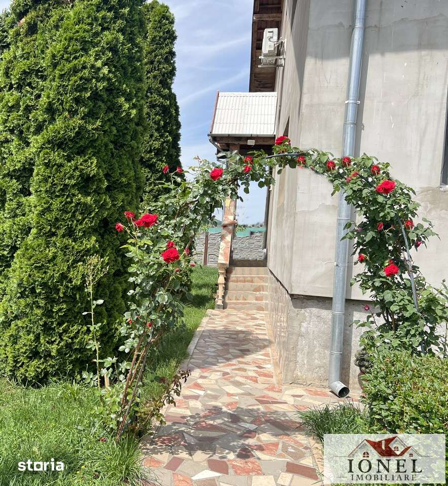 Vanzare casa in Aiud - Imagine principală: 3/14