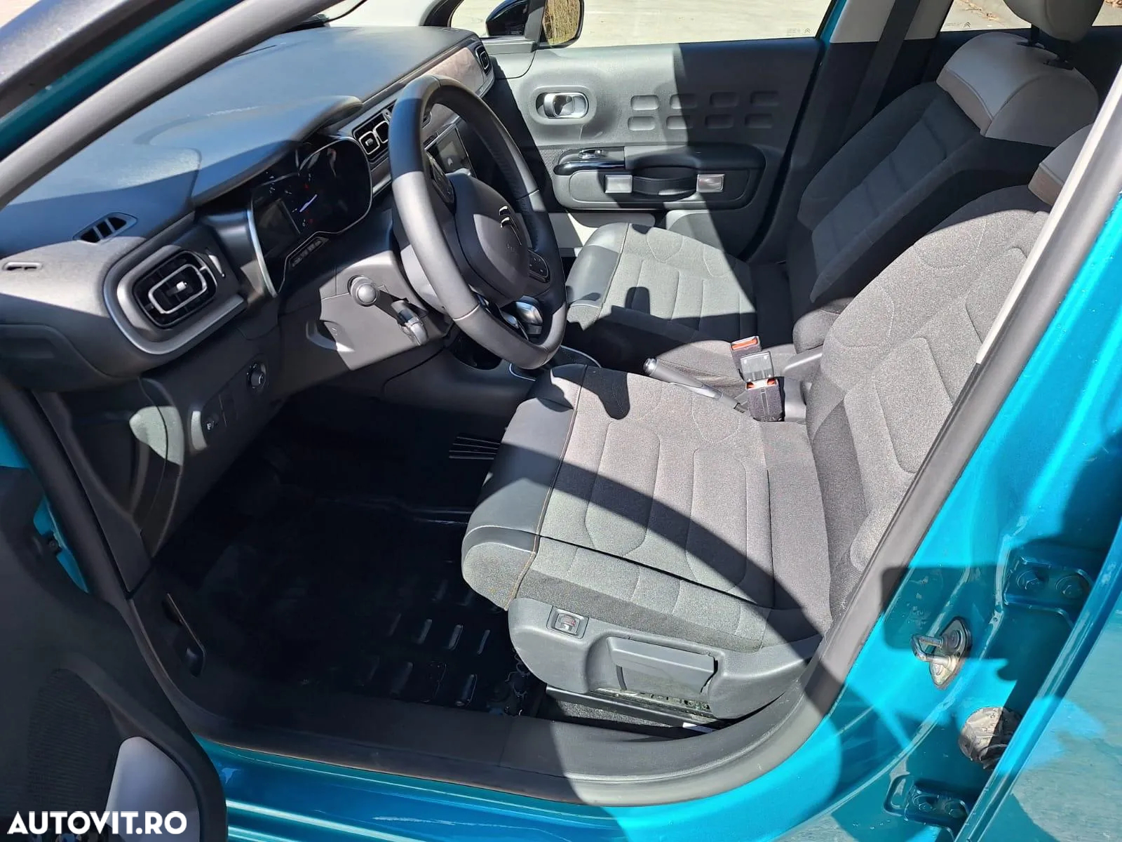 Citroën C3 1.2 PureTech S&S EAT6 Shine - 20