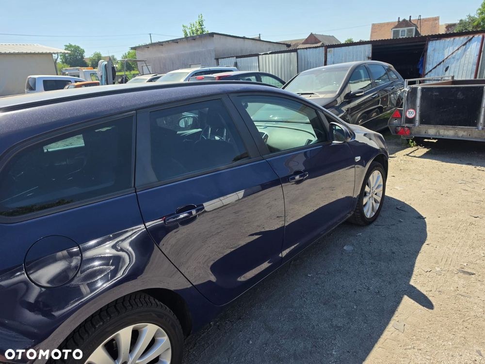 Opel Astra 1.6 Style - 18