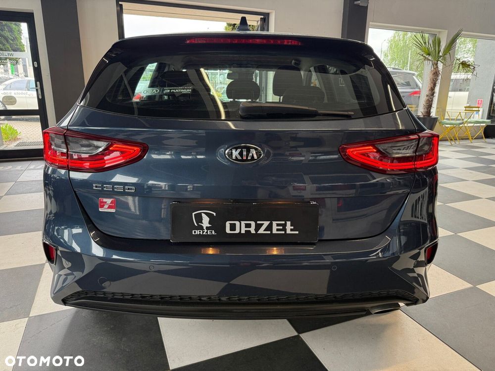 Kia Ceed - 6