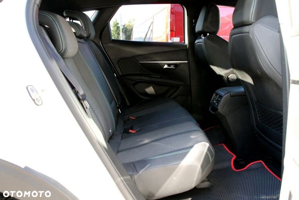 Peugeot 3008 2023