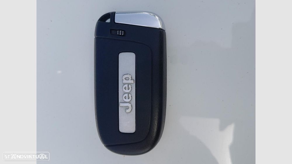 Jeep Renegade 1.0 T Limited - 18