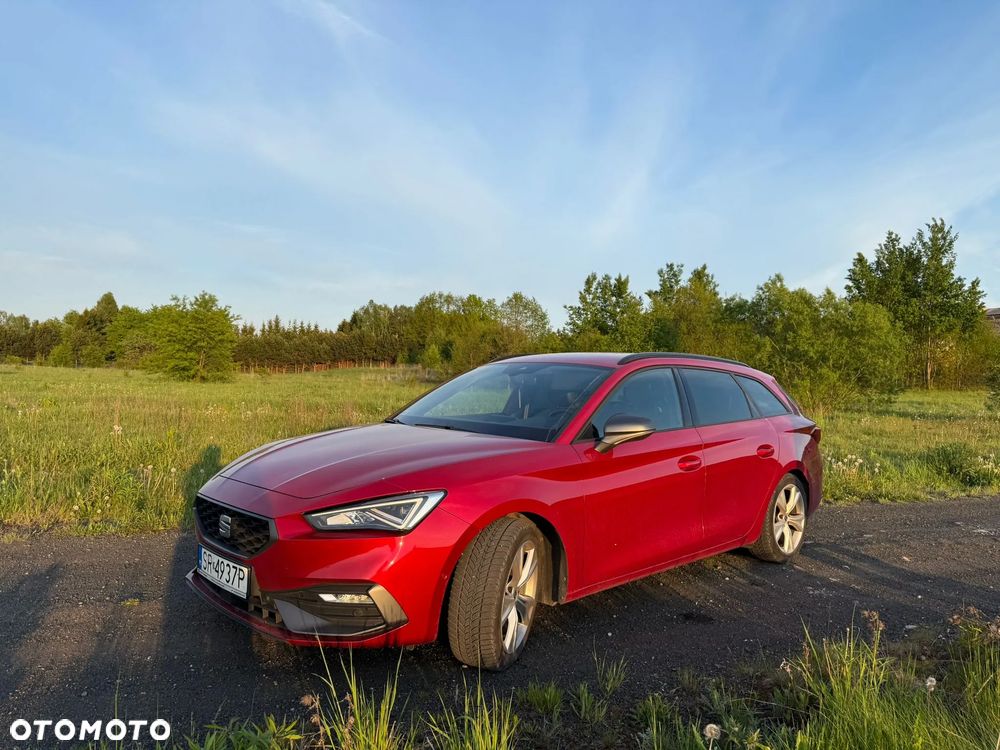 Seat Leon 1.5 eTSI FR DSG - 4