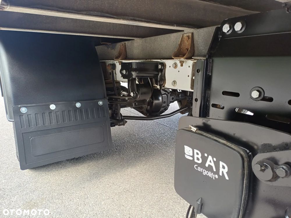 Ford Transit - 18