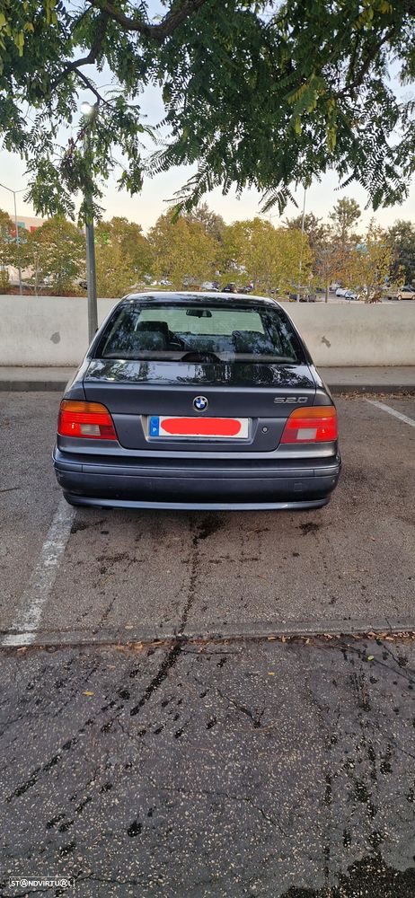BMW 520 2001 photo 2