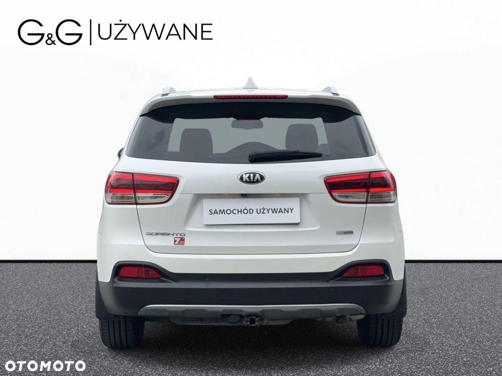 Kia Sorento - 12