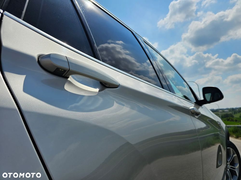 BMW X3 xDrive28i xLine - 14