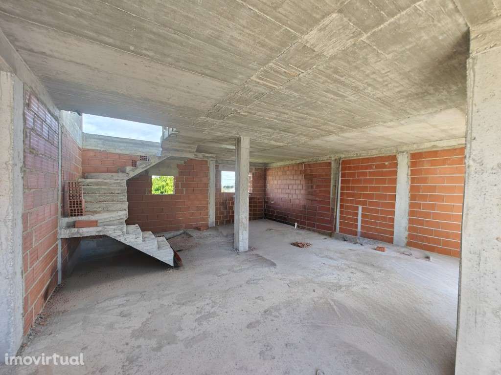 Moradia a apenas 5 minutos da praia - Grande imagem: 5/26