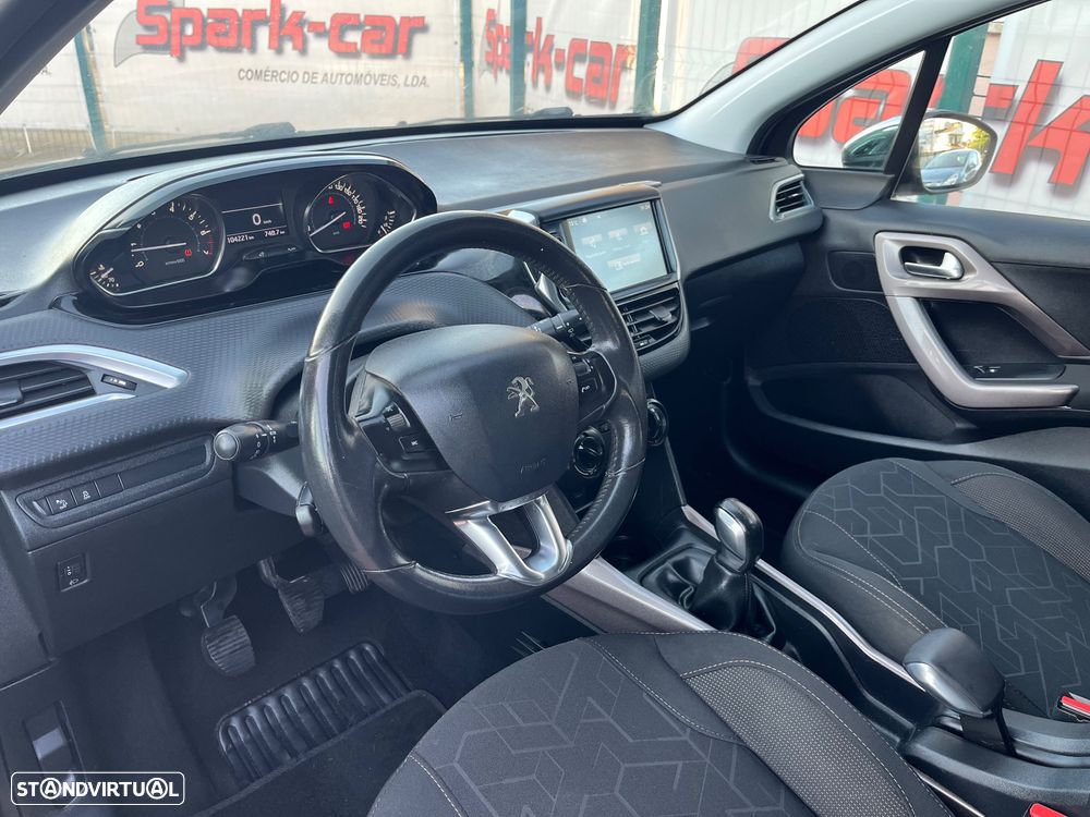 Peugeot 2008 1.2 VTi Allure - 7