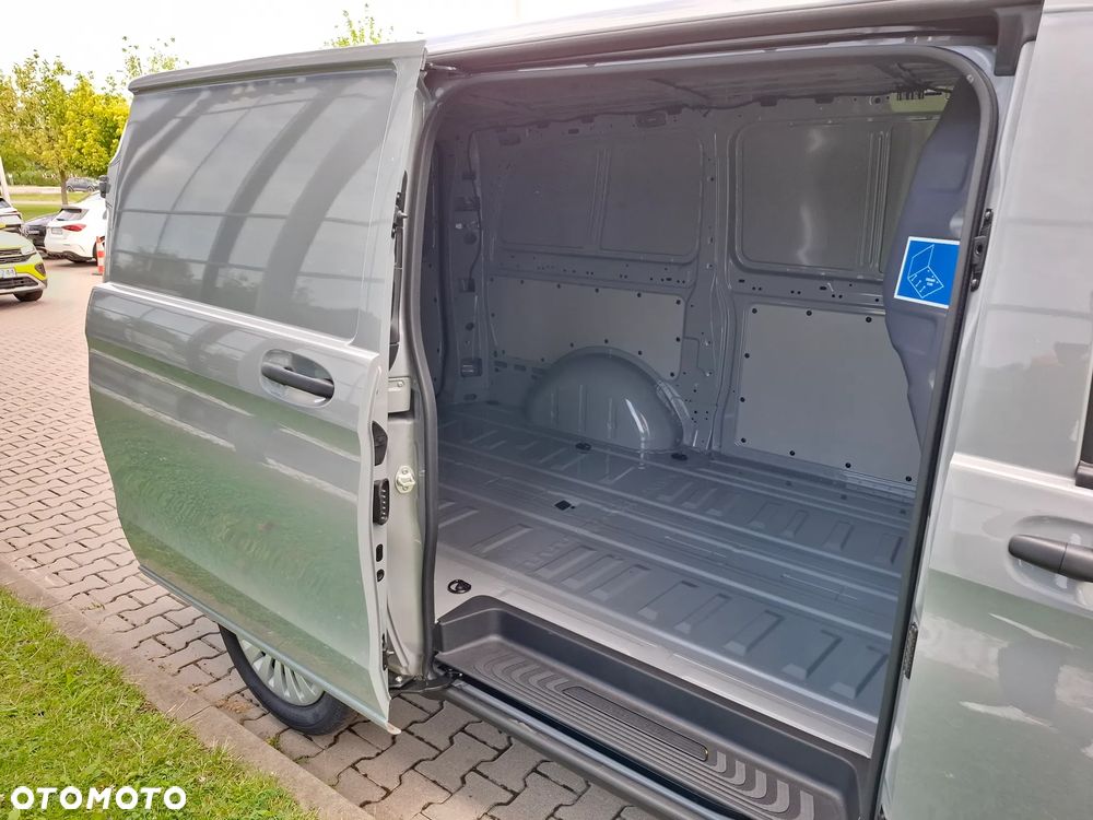 Mercedes-Benz Vito 114 CDI Furgon PRO Długi 3200 mm - 14