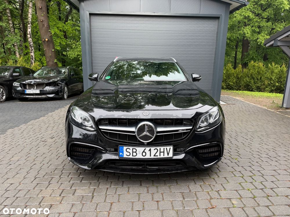 Mercedes-Benz Klasa E AMG 63 S 4Matic+ AMG Speedshift MCT-9G - 2