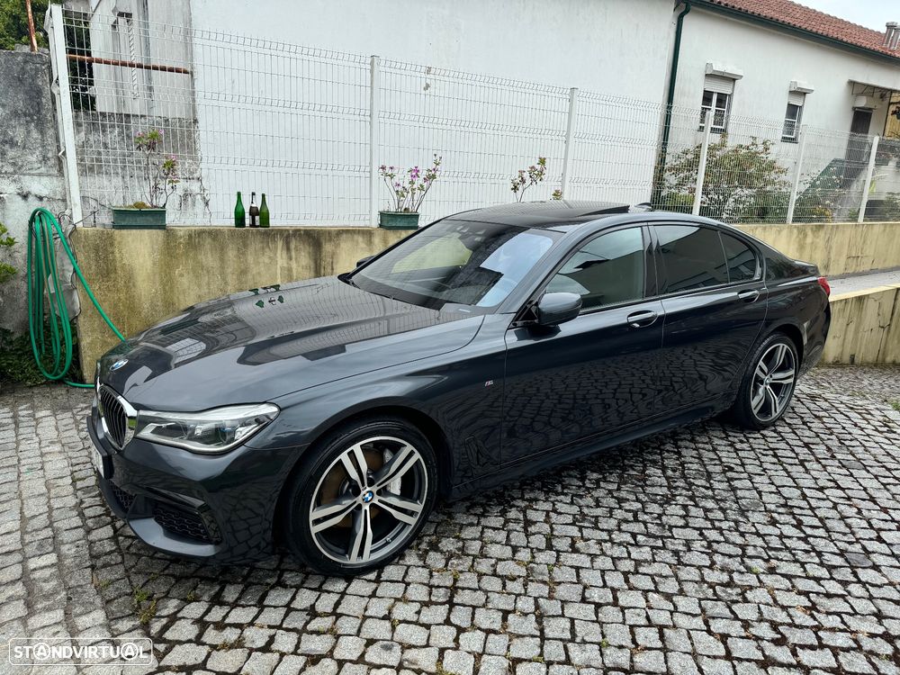 BMW 740 d xDrive Pack M - 13