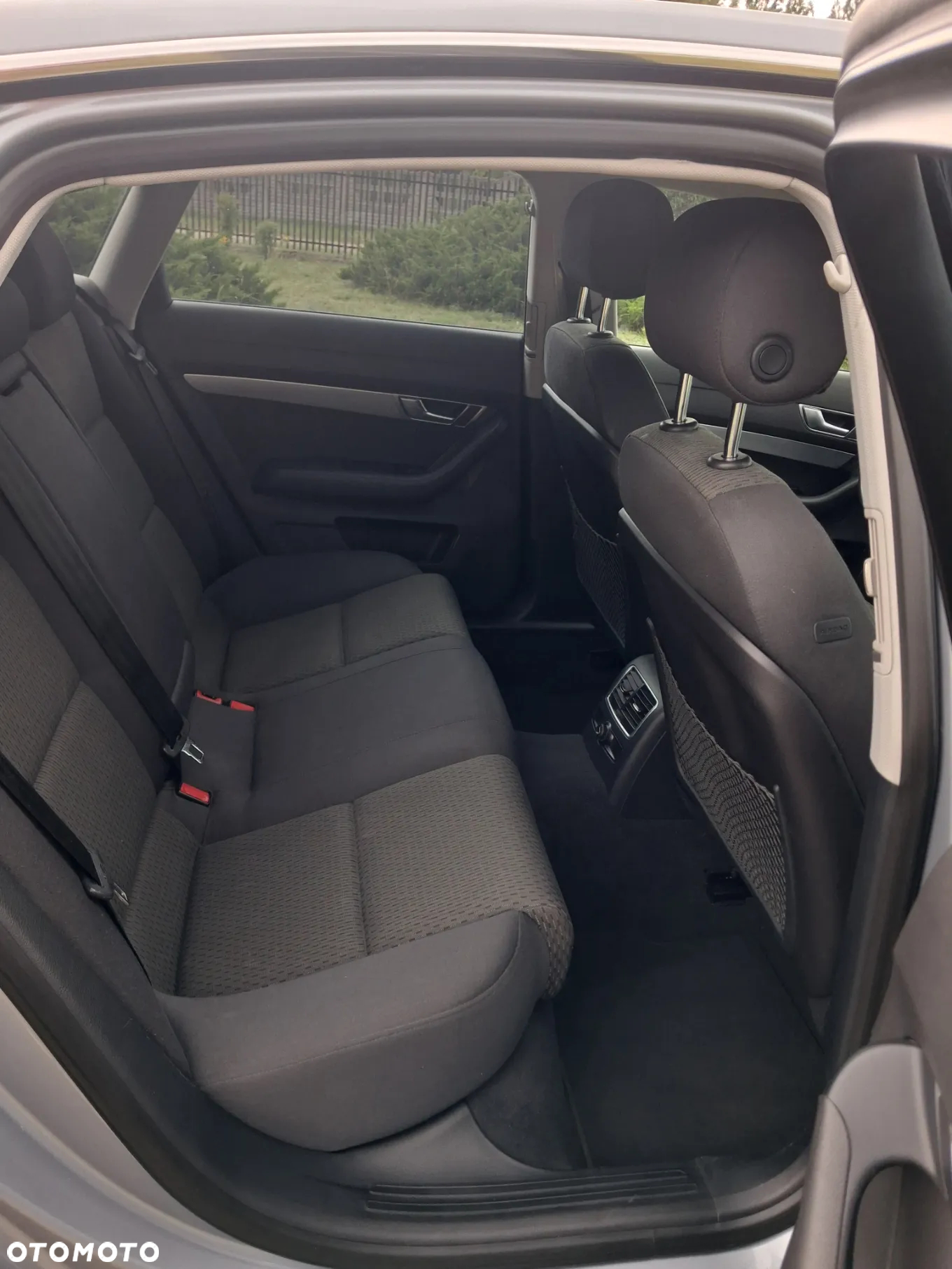 Audi A6 2.4 - 10