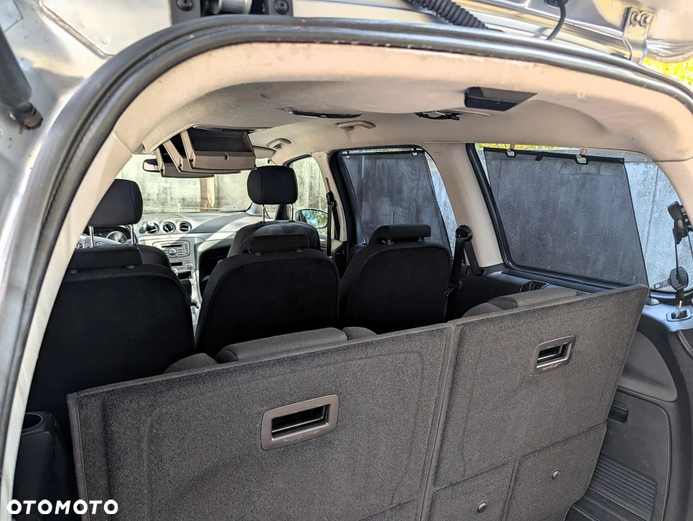 Ford Galaxy 2.0 TDCi Platinium X - 32