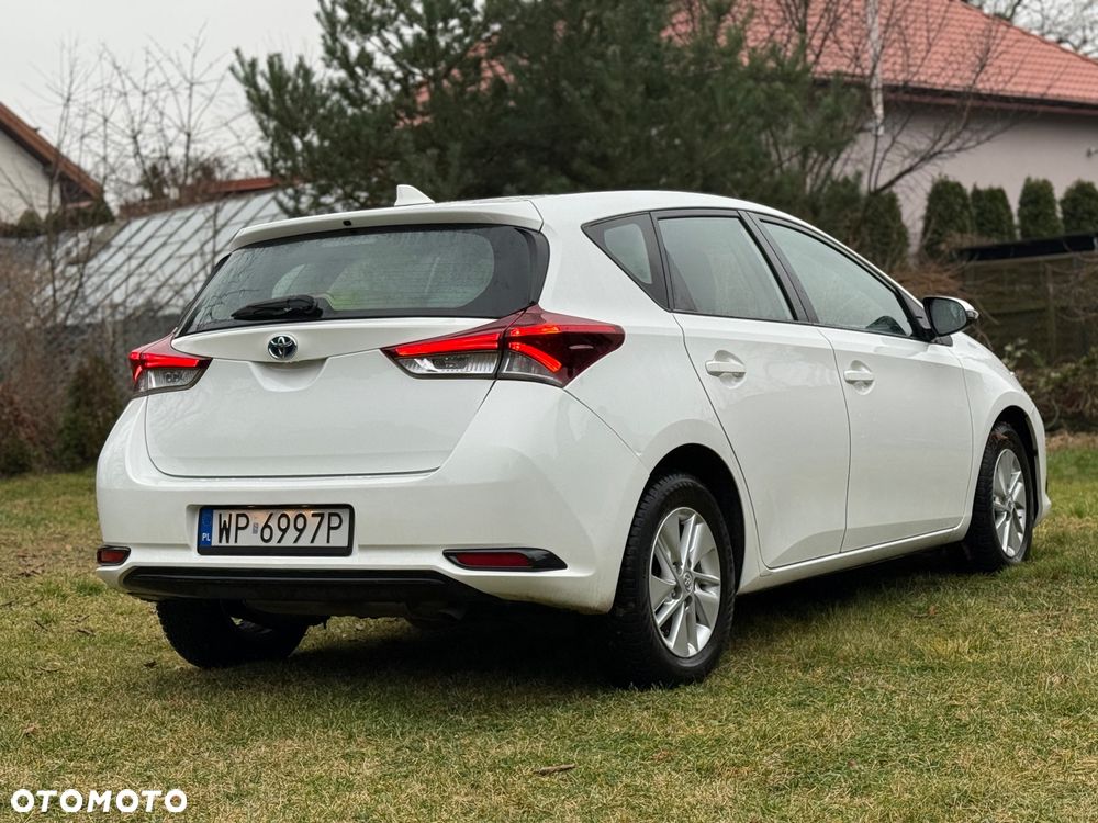Toyota Auris 1.8 HSD Luna - 8