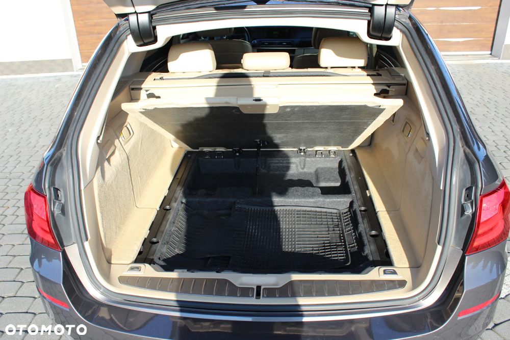 BMW Seria 5 - 16