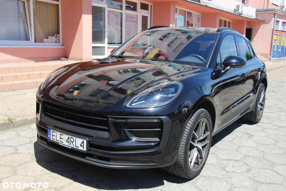 Porsche Macan Standard - 1