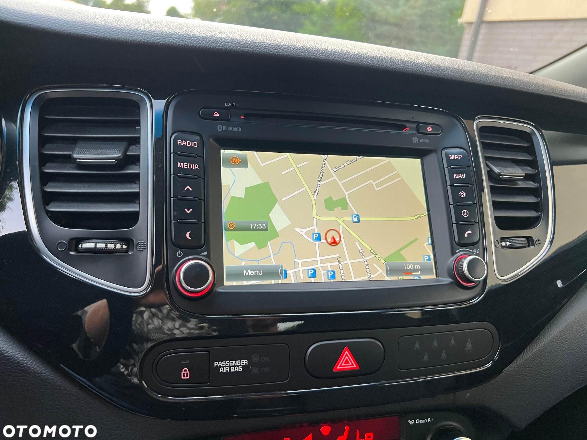 Kia Carens 1.6 GDI L 7os - 17