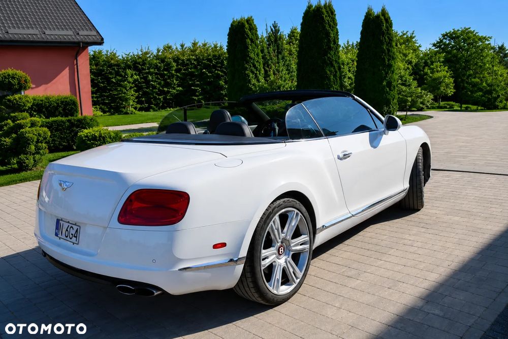 Bentley Continental GT V8 - 27