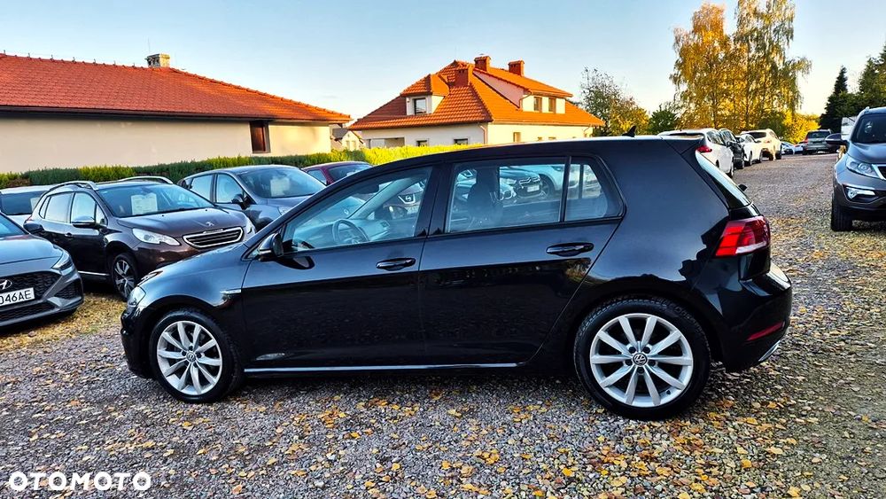 Volkswagen Golf - 21