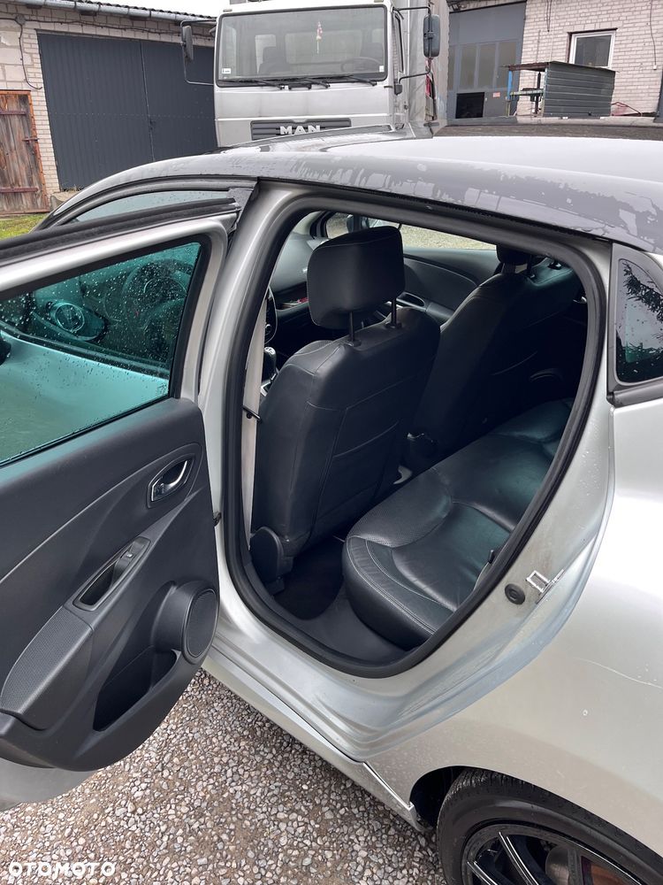 Renault Clio 1.6 R.S 200 EDC - 15