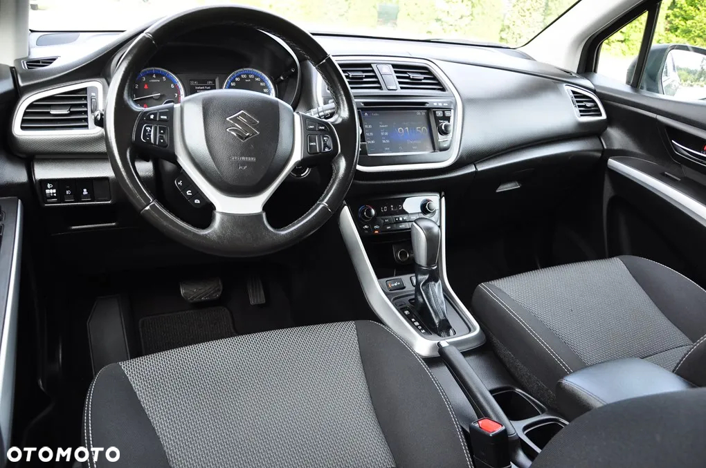 Suzuki SX4 S-Cross 1.6 VVT CVT 4x2 limited - 38