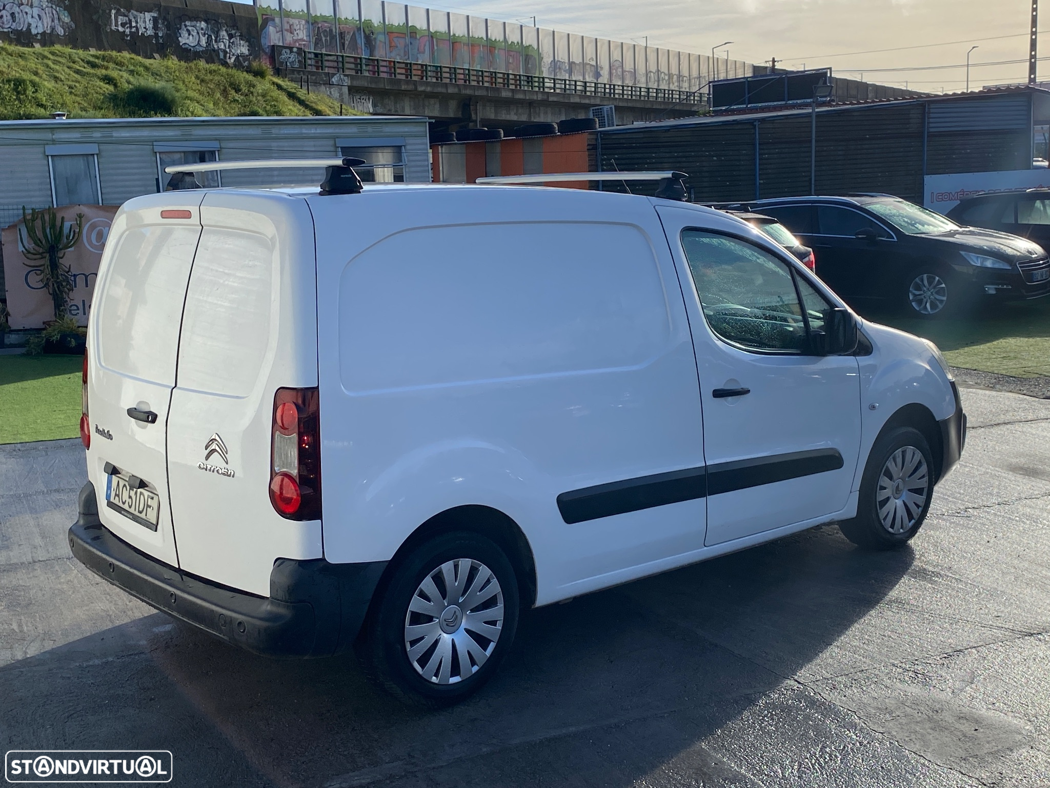 Citroën BERLINGO 3L - 8