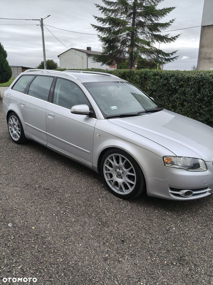 Audi A4 Avant - 1