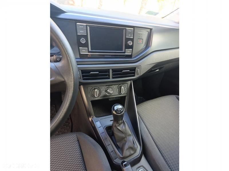 Volkswagen Polo - 12