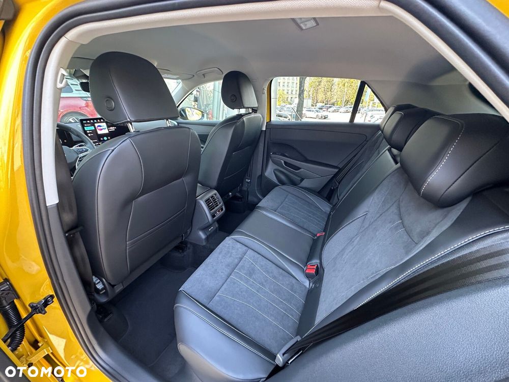 Volkswagen T-Roc - 27