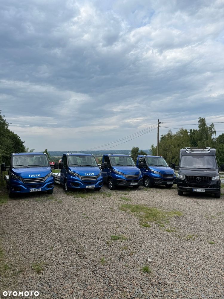 Iveco DAILY - 28