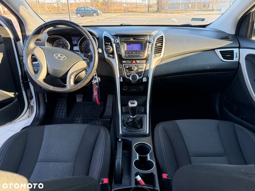 Hyundai i30 1.4 Classic - 8