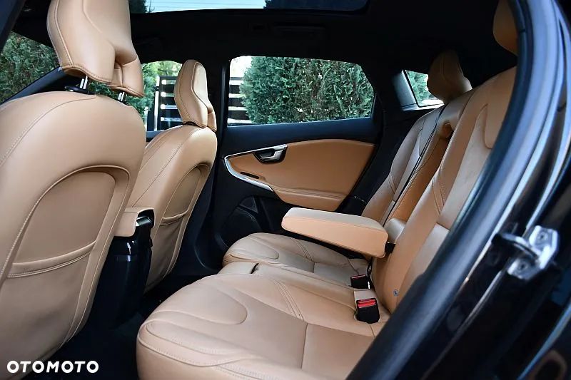 Volvo V40 D2 Drive-E SCR Inscription - 22