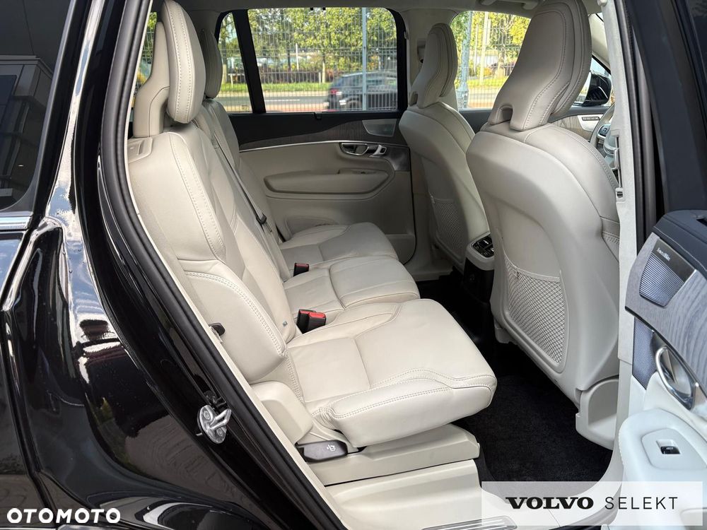 Volvo XC 90 - 18