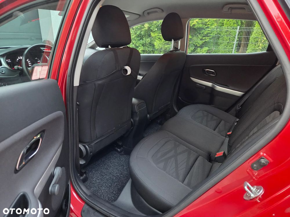 Kia Ceed 1.6 GDI L - 35