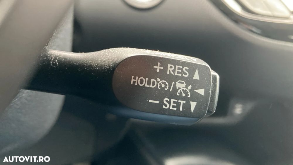 Toyota C-HR 1.8 HSD 122 CP 4x2 CVT C-enter - 13